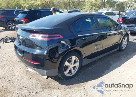 2015 Chevrolet Volt z USA, uszkodzony, nr VIN 1G1RA6E41FU115073